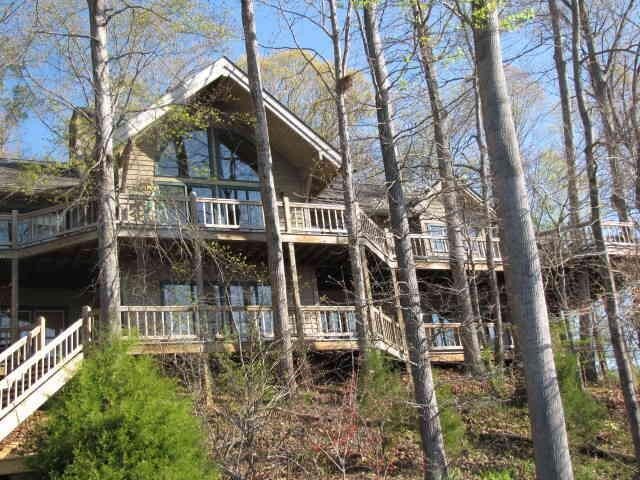64 Hawks Ridge Road Colbert, GA 30628 - Photo 1 of 1 a front view of a house with a small yard