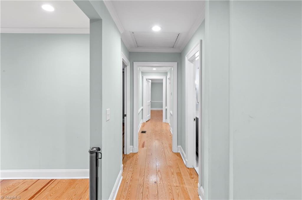 968 Avon Road Winston-Salem, NC 27104 - Photo 24 of 36 Gallery Image 24