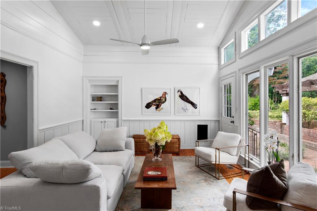 968 Avon Road Winston-Salem, NC 27104 - Photo 7 of 36 Gallery Image 7