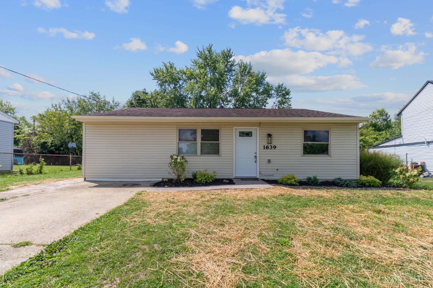 1639 West Kemper Road Forest Park, OH 45240 - Photo 2 of 30