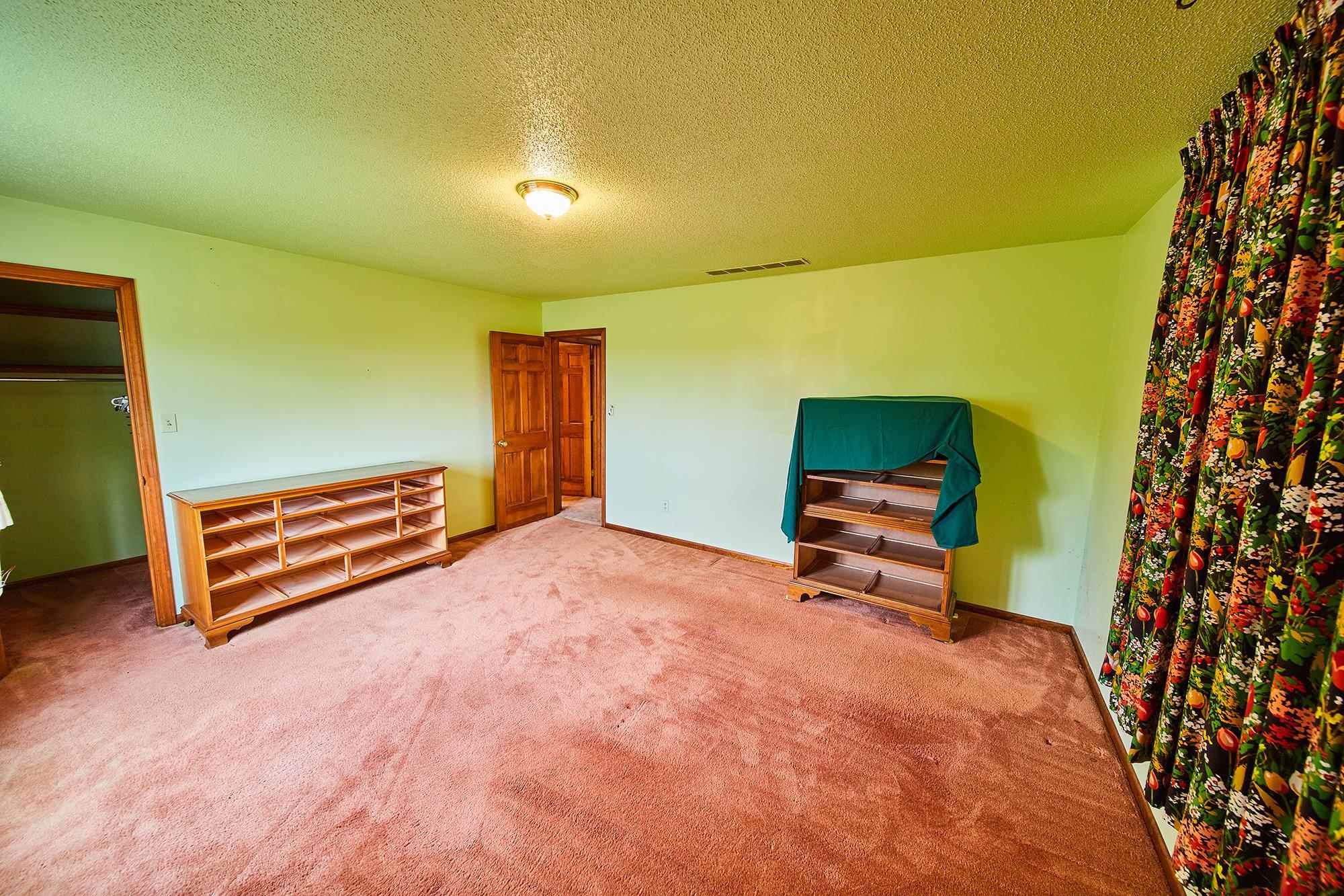 7909 Hollopeter Road Leo, IN 46765 - Photo 27 of 36