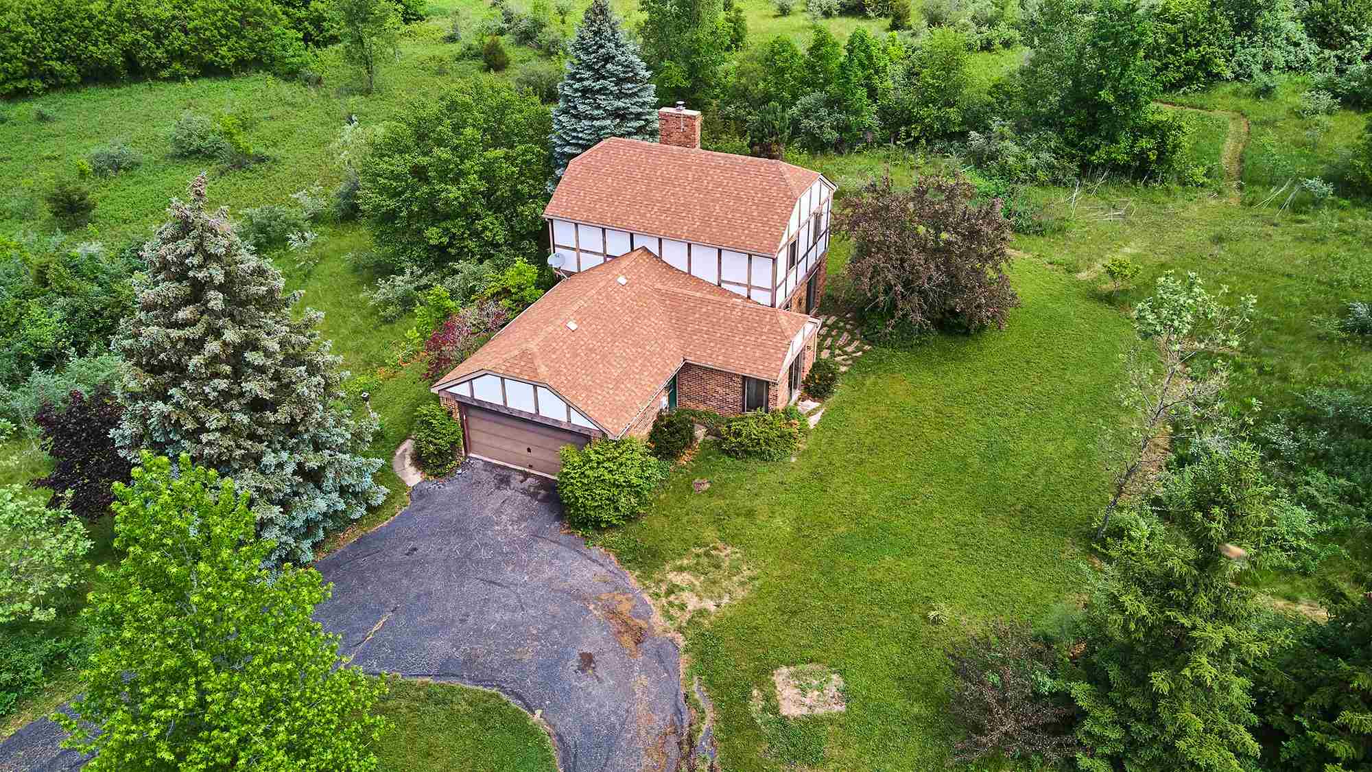 7909 Hollopeter Road Leo, IN 46765 - Photo 4 of 36