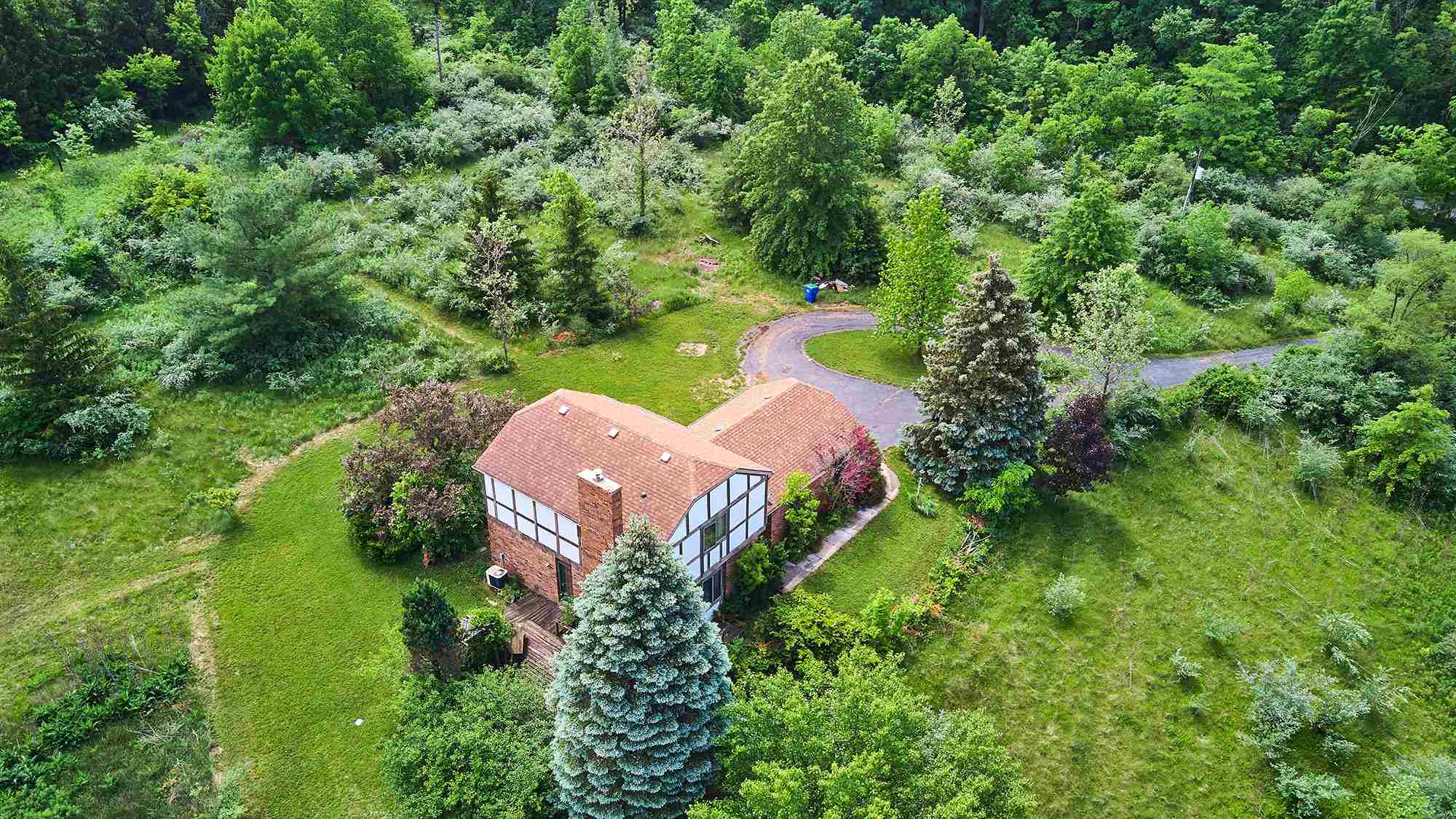 7909 Hollopeter Road Leo, IN 46765 - Photo 5 of 36
