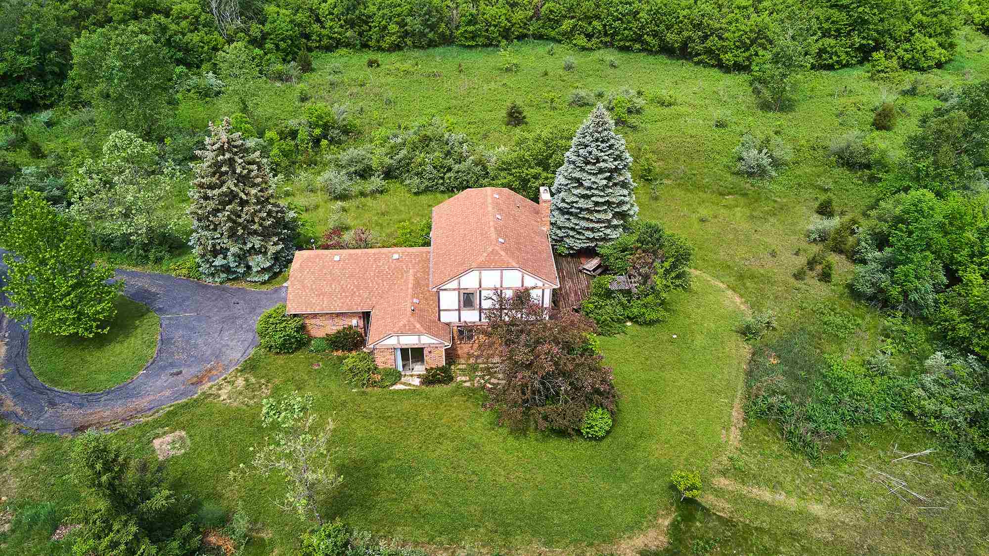 7909 Hollopeter Road Leo, IN 46765 - Photo 8 of 36
