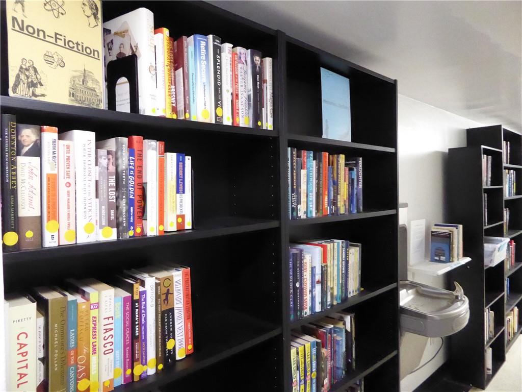 4601 Fifth Avenue, Unit 623 Pittsburgh, PA 15213 - Photo 24 of 28 a view of an entryway with wooden floor