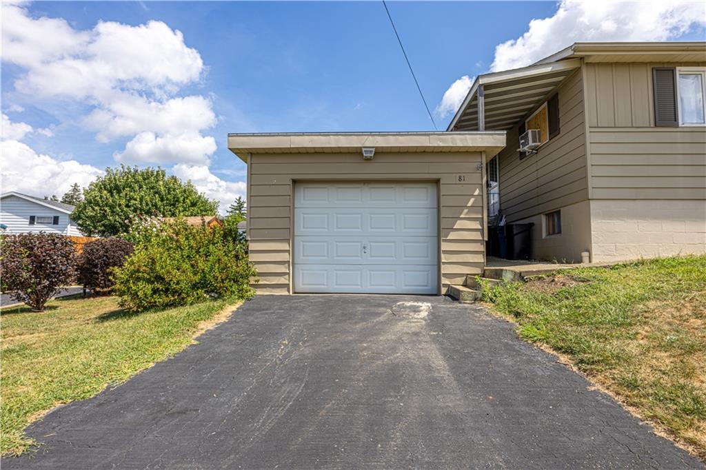 81 Mountain View Street Uniontown, PA 15401 - Photo 4 of 27