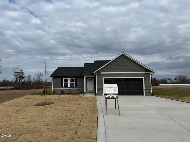 $310,900 | 242 Maxwell Farm Lane, Selma, NC 27576