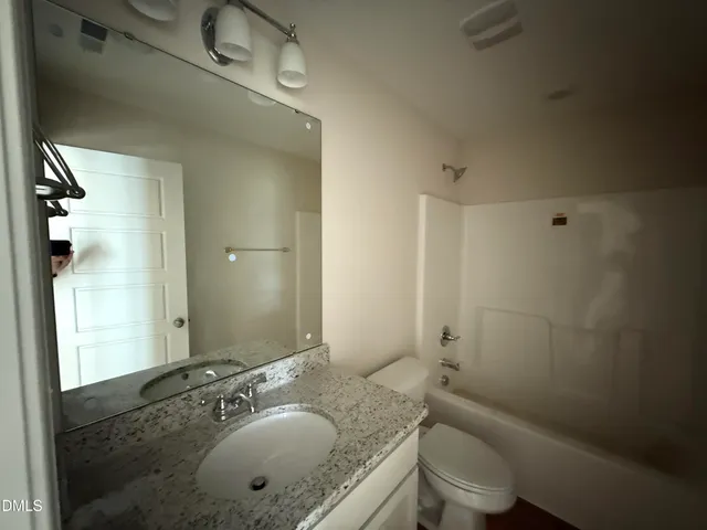 $310,900 | 242 Maxwell Farm Lane, Selma, NC 27576