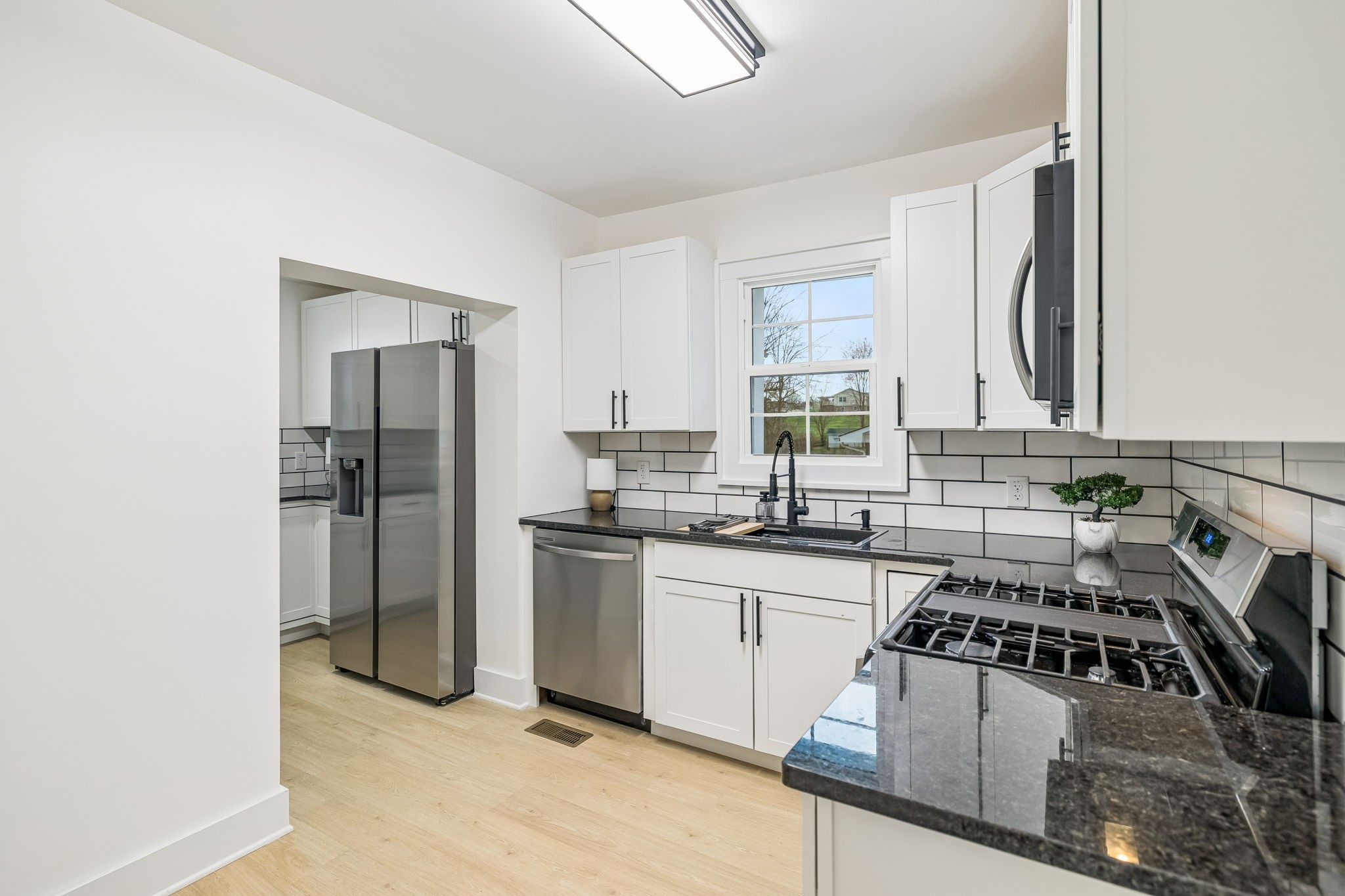 306 Lawrence Street Mount Pleasant, TN 38474 - Photo 16 of 55