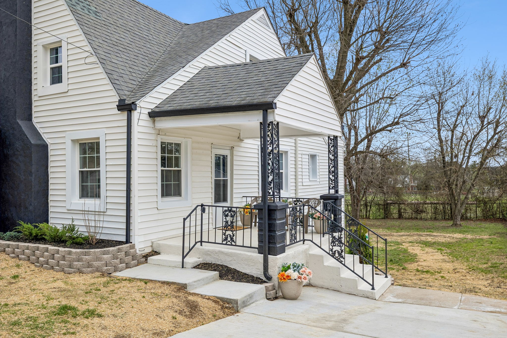 306 Lawrence Street Mount Pleasant, TN 38474 - Photo 4 of 55