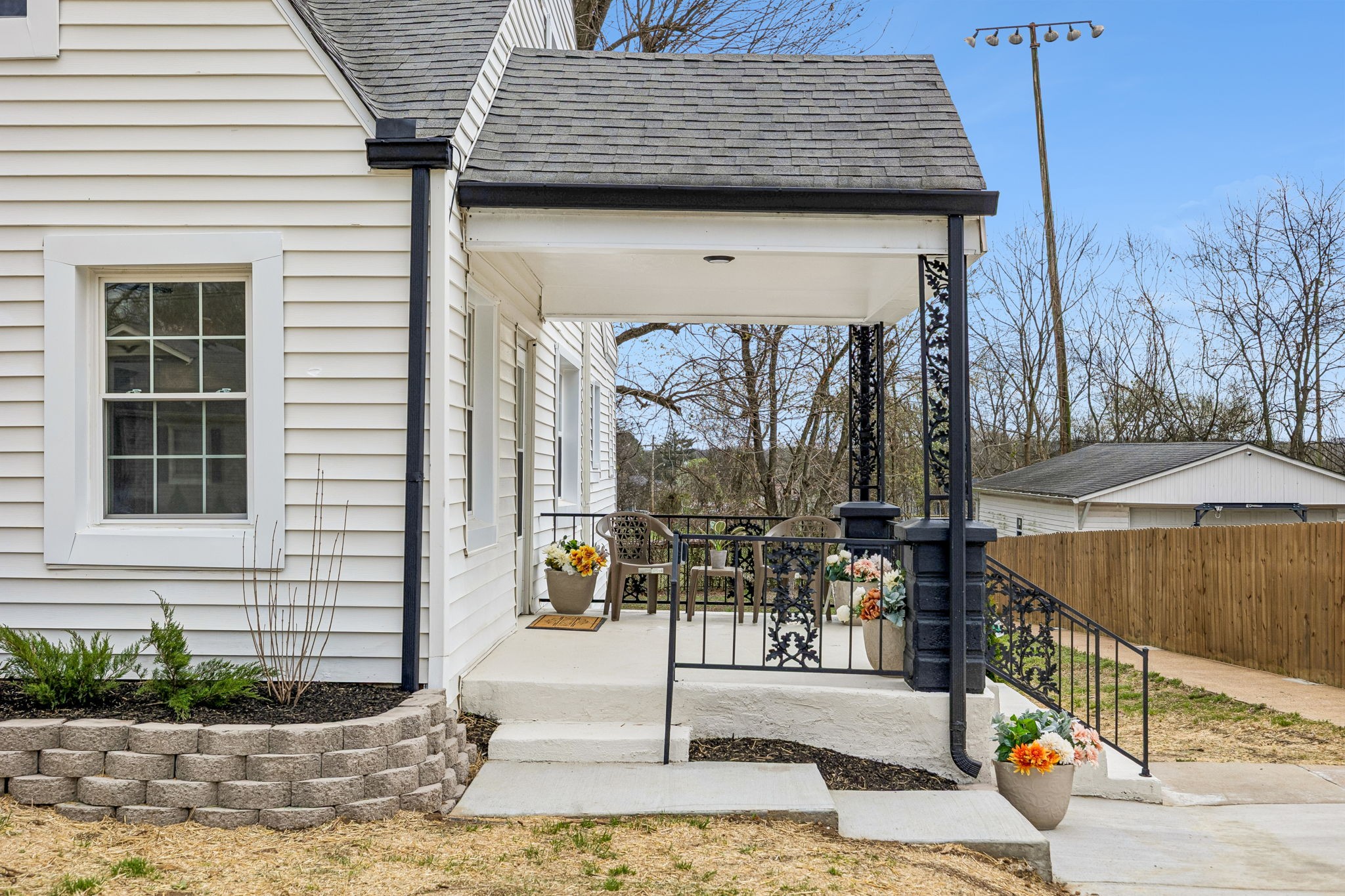 306 Lawrence Street Mount Pleasant, TN 38474 - Photo 5 of 55
