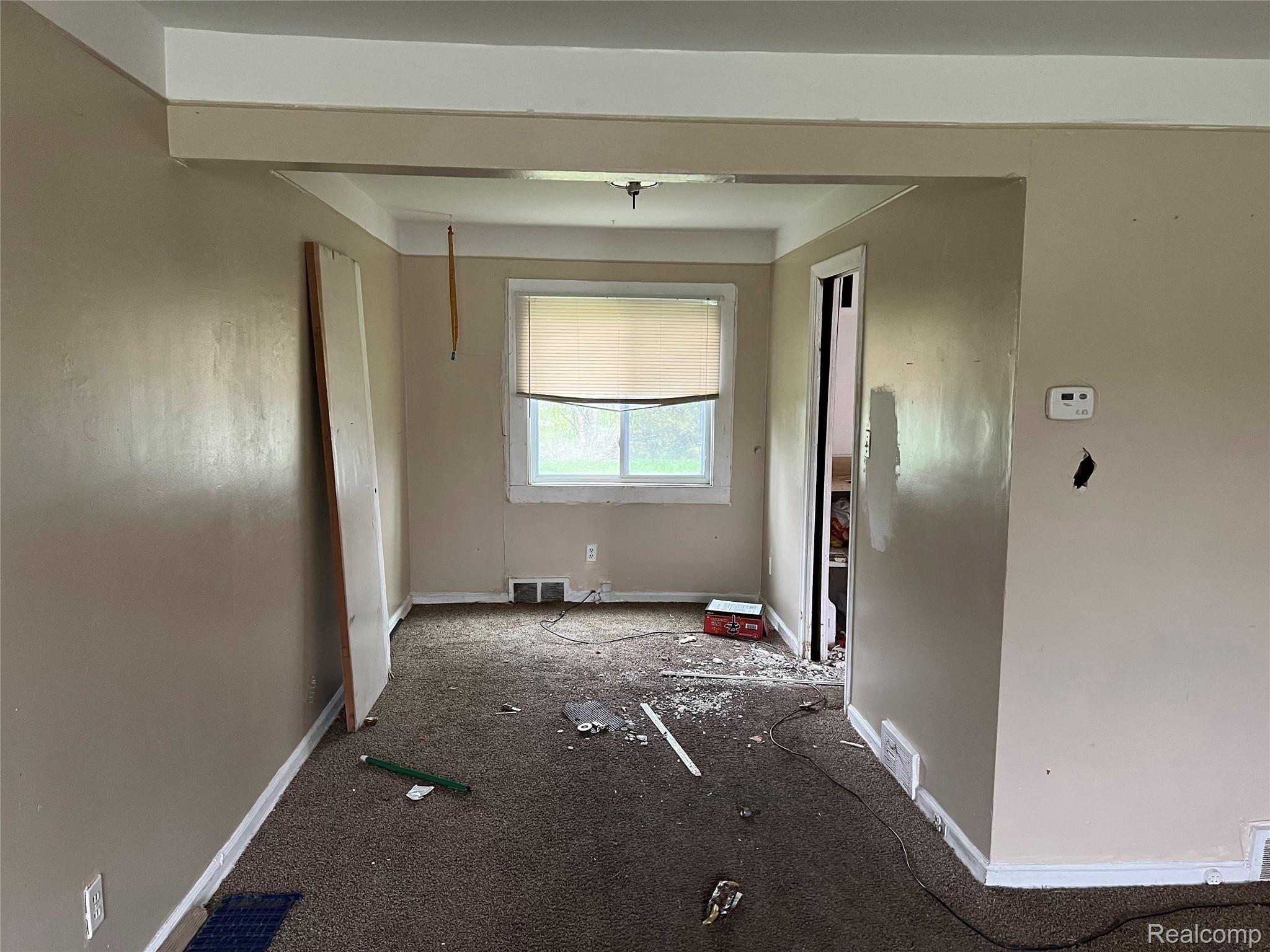 15743 Greenfield Road Detroit, MI 48227 - Photo 18 of 40 IMG_1495.jpg