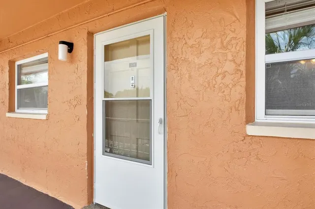 $154,999 | 12760 Indian Rocks Road, Unit 578, Largo, FL 33774