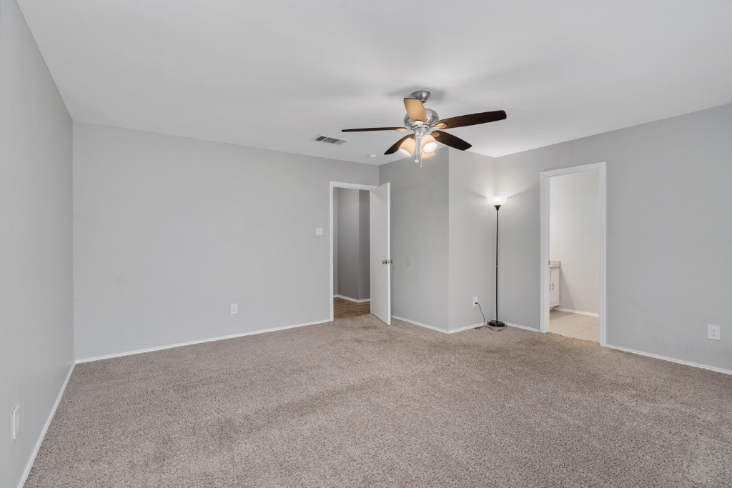 911 Flatters Way Pflugerville, TX 78660 - Photo 15 of 31 a view of an empty room