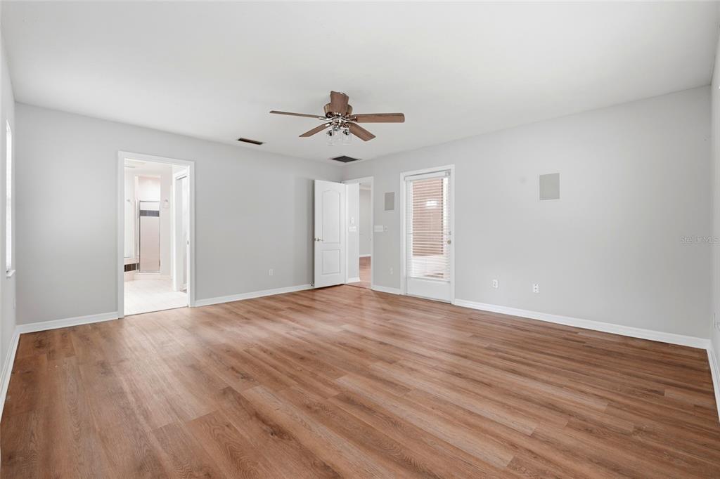 1111 Southwest 80th Drive Gainesville, FL 32607 - Photo 11 of 28 Gallery Image 11