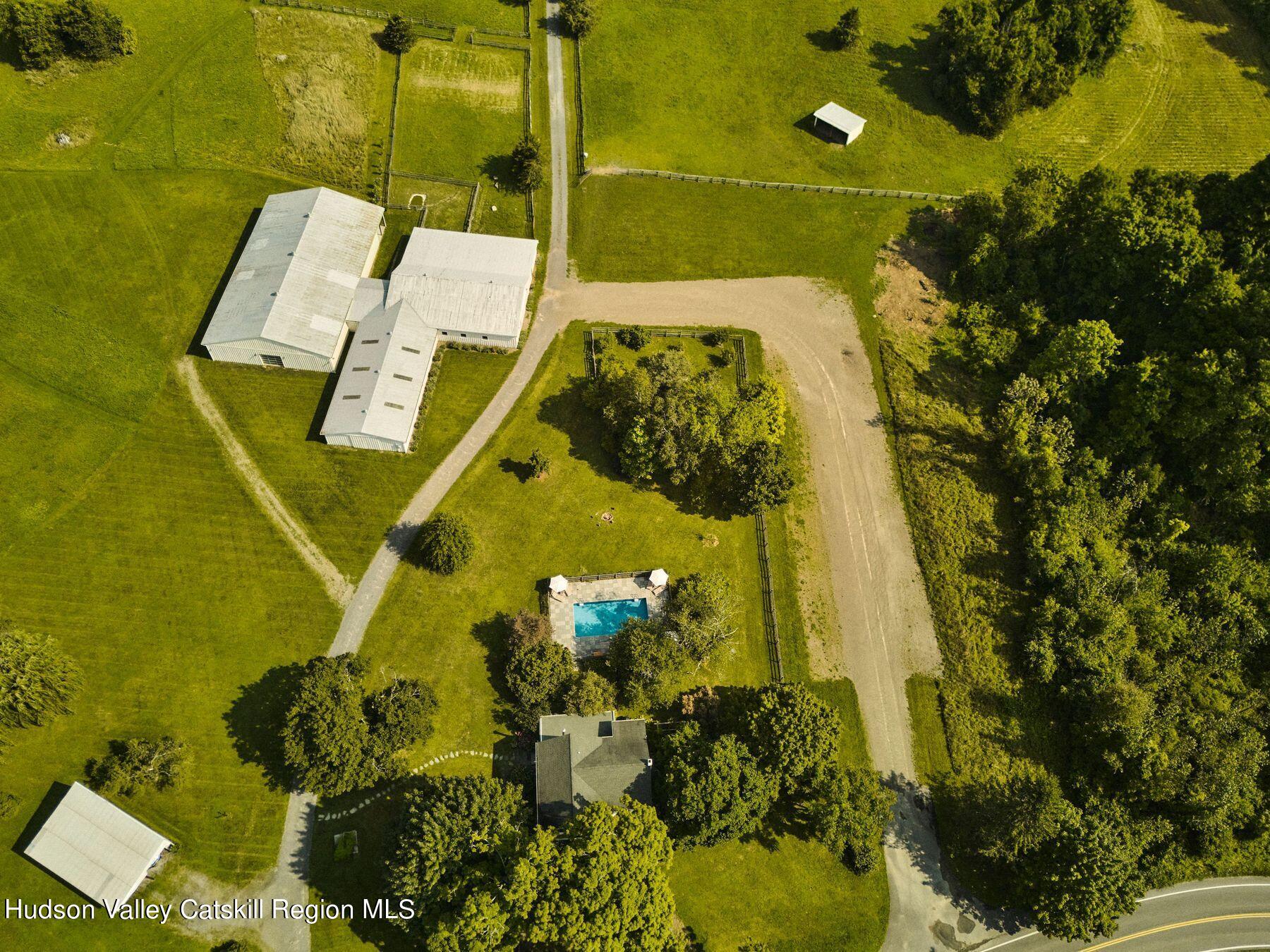 356 Co Rte 6 Germantown, NY 12526 - Photo 7 of 52 photo_online_007