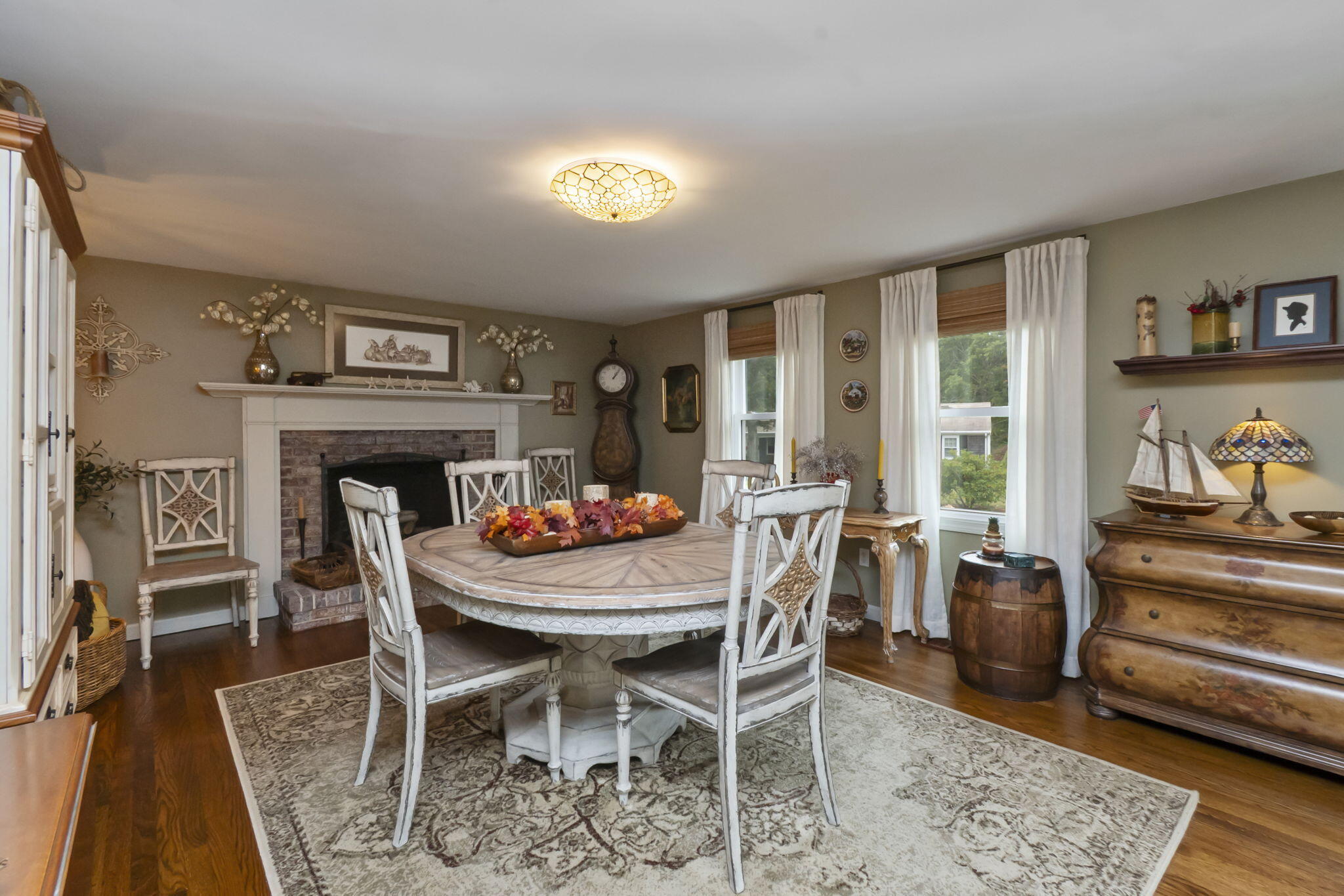8 Jib Way Hyannis, MA 02601 - Photo 4 of 40 a dining room with furniture and window
