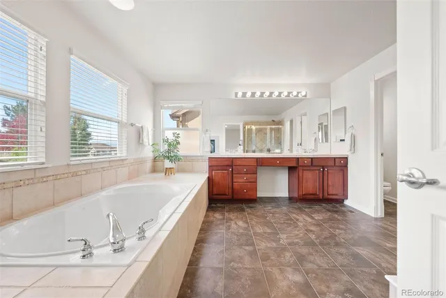 $1,025,000 | 2996 Danbury Avenue, Highlands Ranch, CO 80126