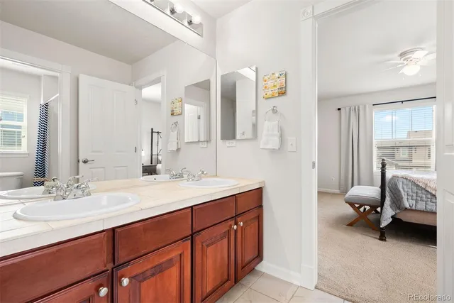 $1,025,000 | 2996 Danbury Avenue, Highlands Ranch, CO 80126