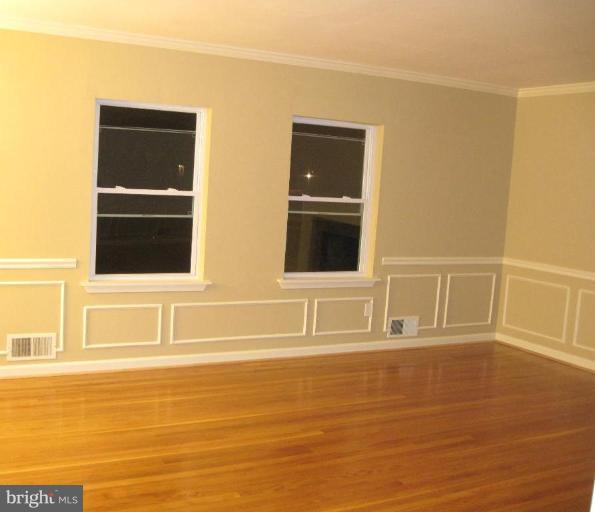 3409 Reedy Drive Annandale, VA 22003 - Photo 4 of 30 a view of a house with a ocean view