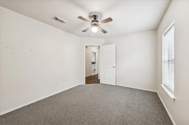 $2,200 | 11914 White Water Bay Drive, Pearland, TX 77584