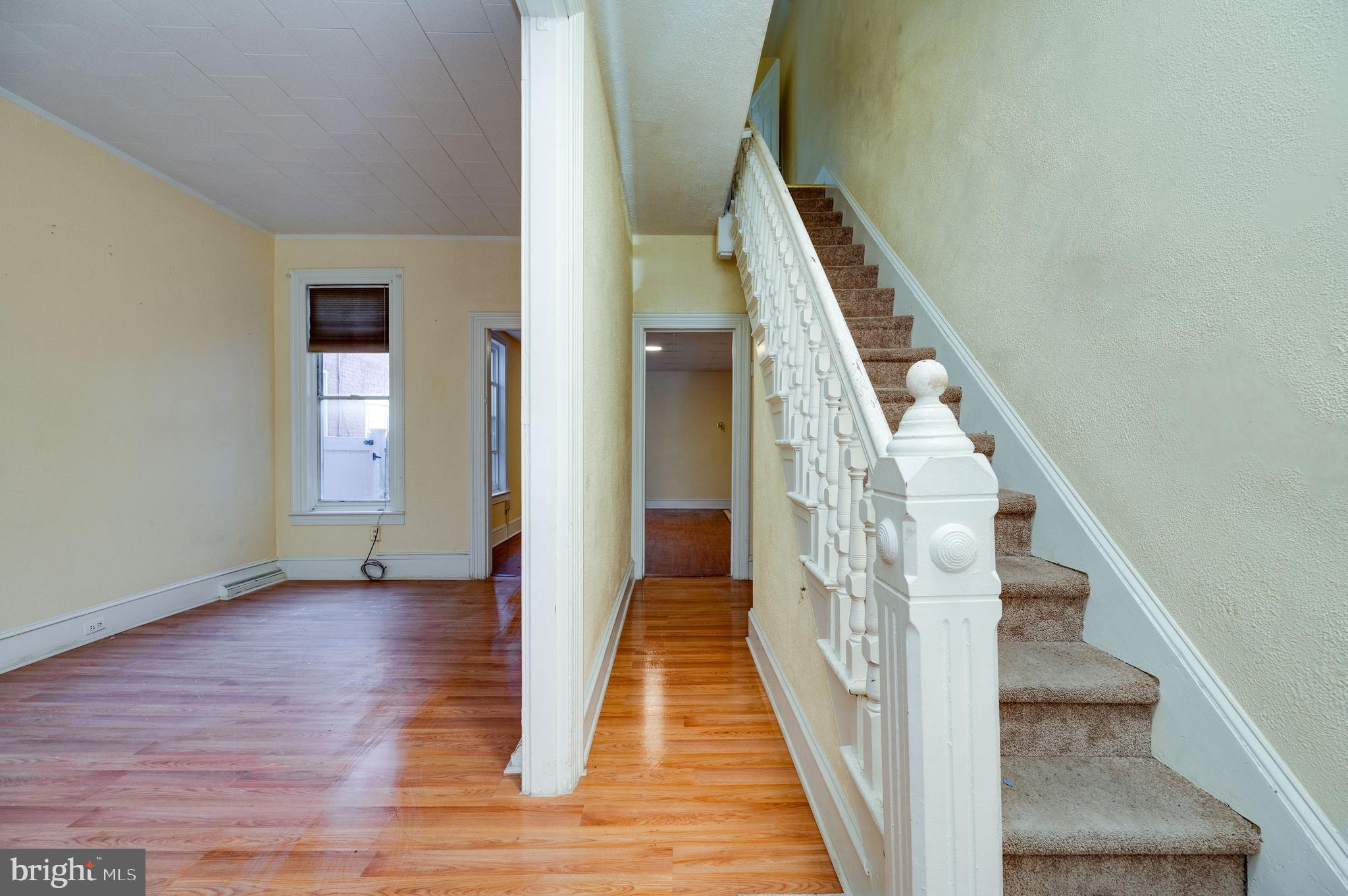 348 South 4th Street Reading, PA 19602 - Photo 4 of 43
