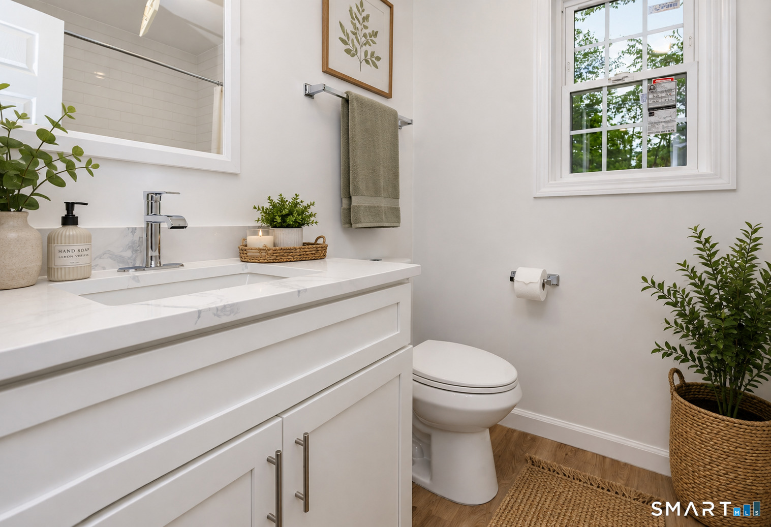 68 Tariffville Road Bloomfield, CT 06002 - Photo 8 of 12 Gallery Image 8