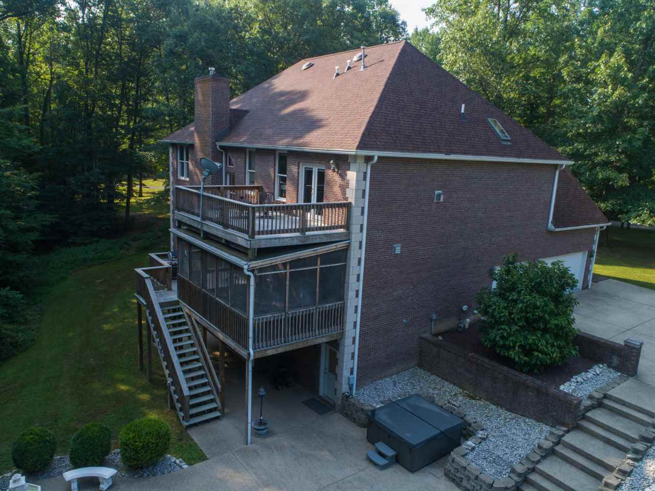5555 Nehrt Road Bloomington, IN 47408 - Photo 12 of 36 Gallery Image 12