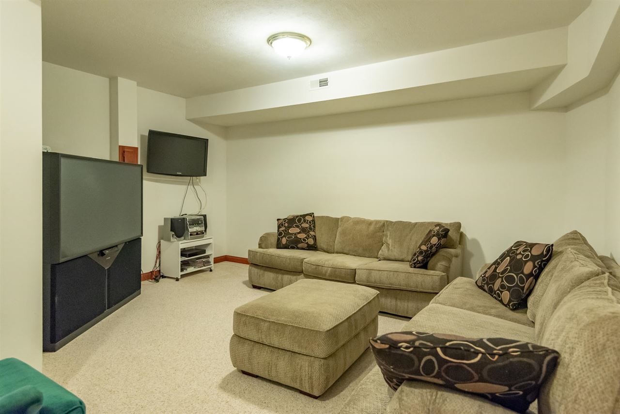 5555 Nehrt Road Bloomington, IN 47408 - Photo 27 of 36 Gallery Image 27