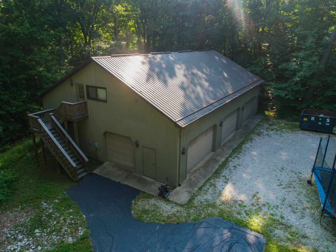 5555 Nehrt Road Bloomington, IN 47408 - Photo 4 of 36 Gallery Image 4