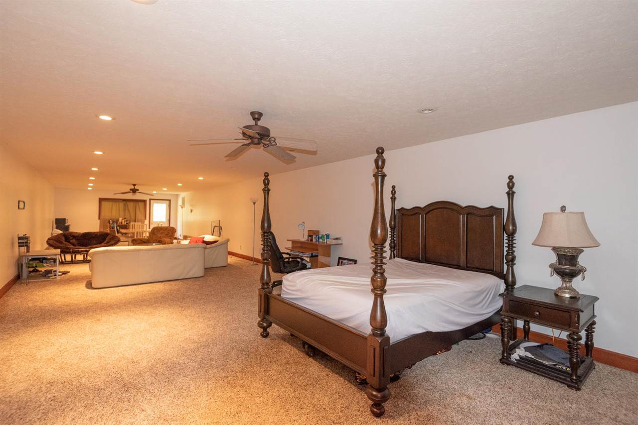 5555 Nehrt Road Bloomington, IN 47408 - Photo 34 of 36 Gallery Image 34