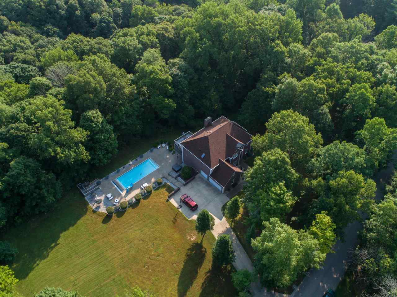 5555 Nehrt Road Bloomington, IN 47408 - Photo 8 of 36 Gallery Image 8