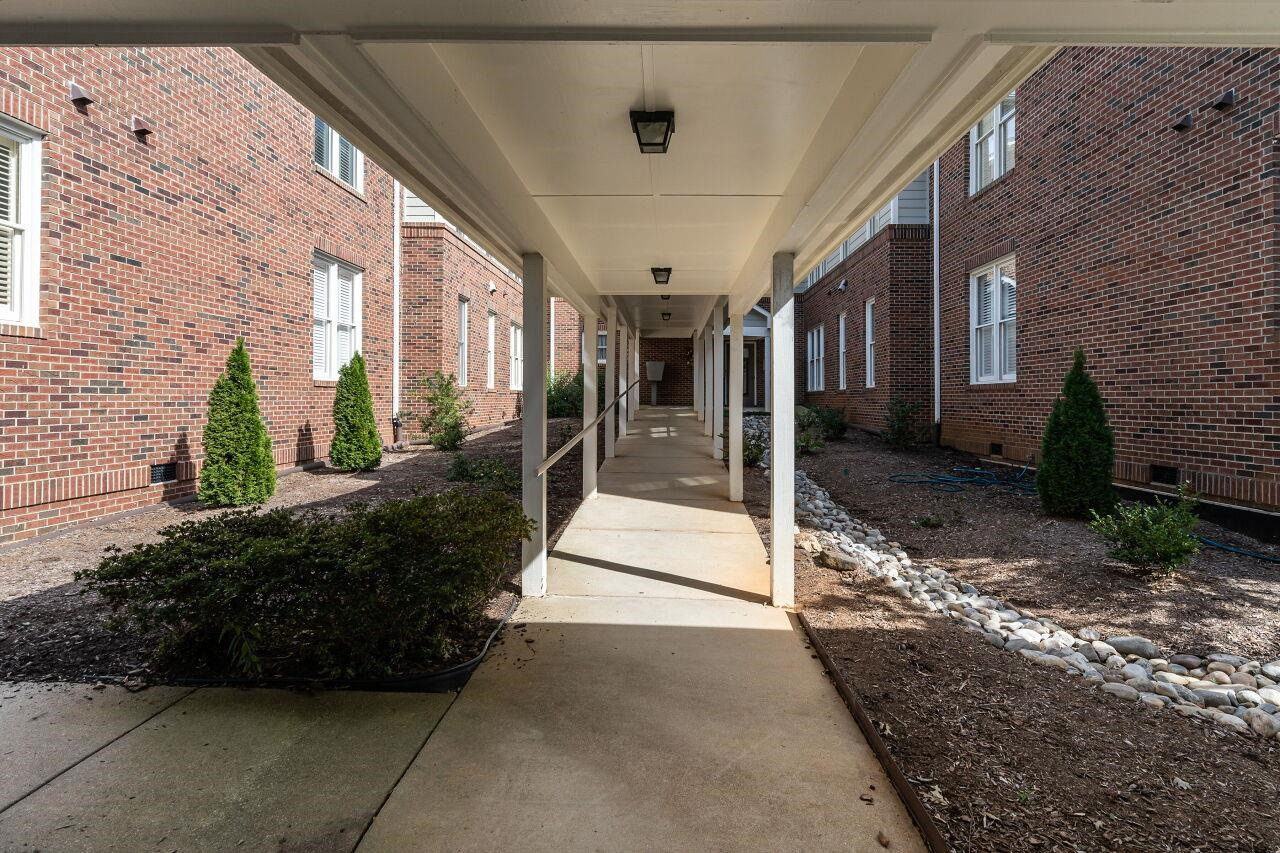 100 Edenburgh Road, Unit 204 Raleigh, NC 27608 - Photo 21 of 22 Photo 21