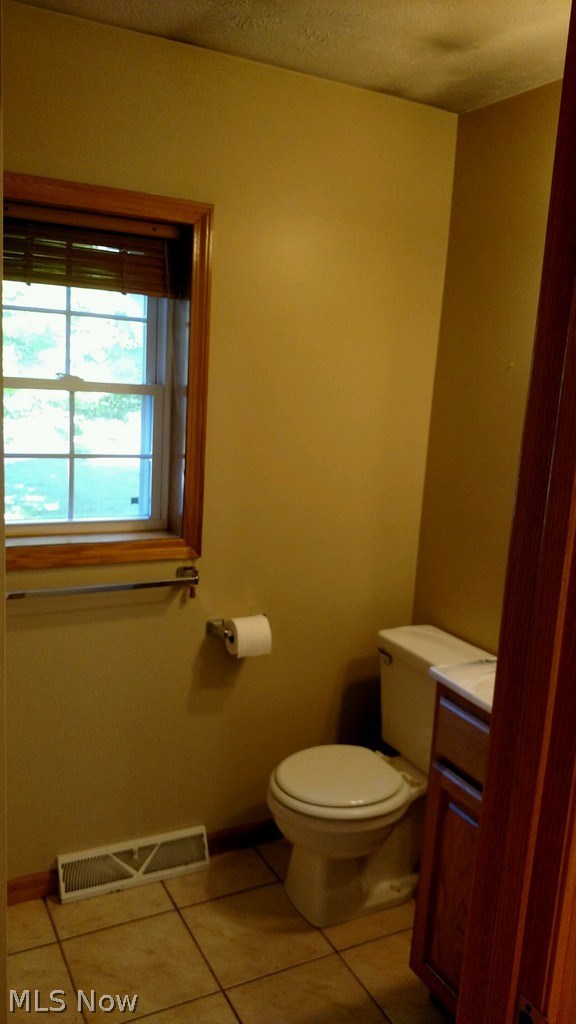 4017 Center Road Conneaut, OH 44030 - Photo 20 of 32