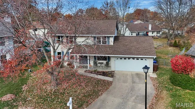 $370,000 | 914 Blake Court, St. Peters, MO 63376