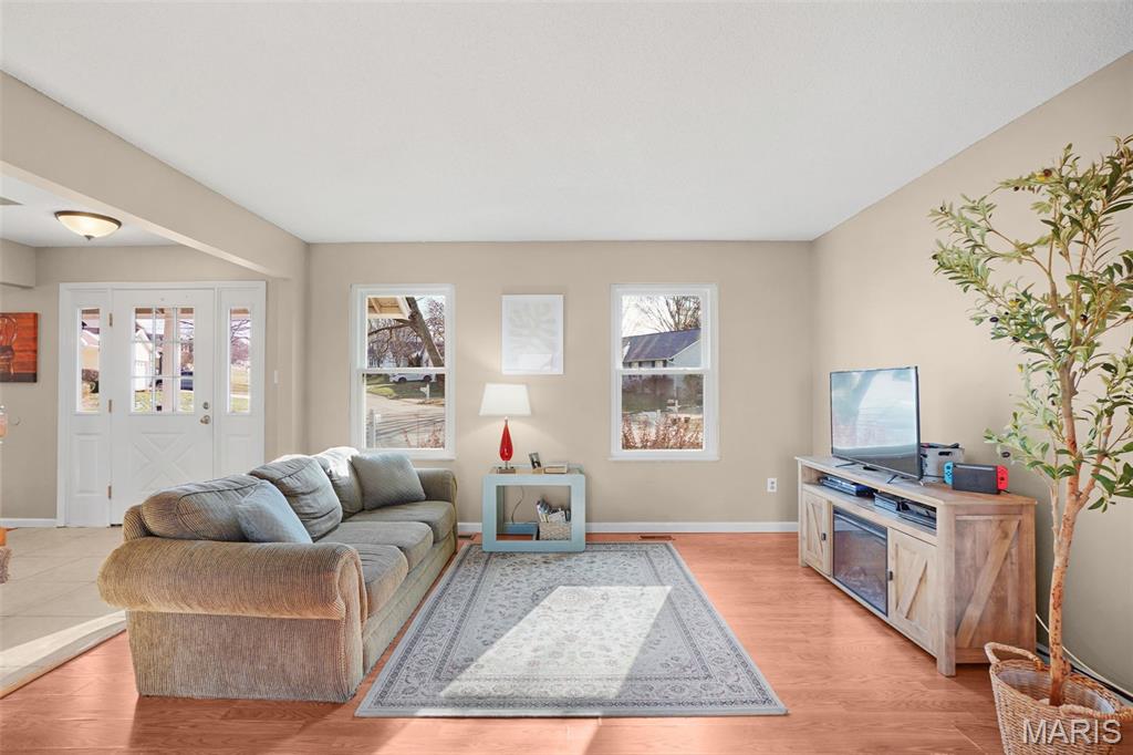 914 Blake Court St. Peters, MO 63376 - Photo 7 of 33
