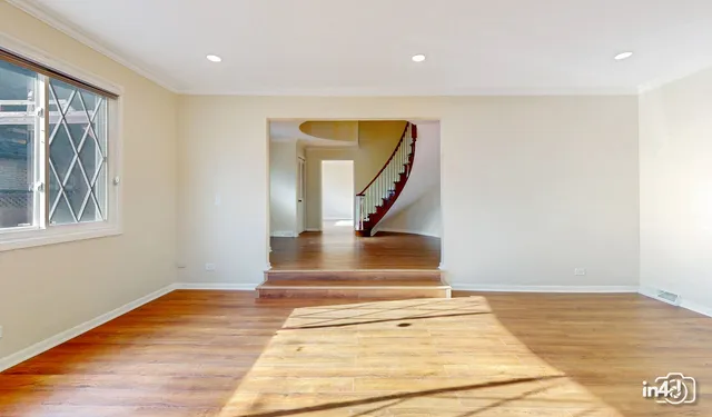 a view of an entryway