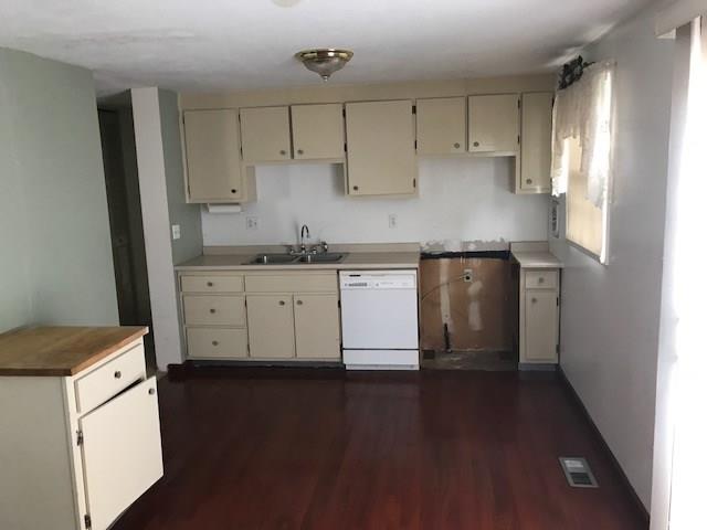 18 Kinzua Road Pittsburgh, PA 15239 - Photo 7 of 12 Gallery Image 7