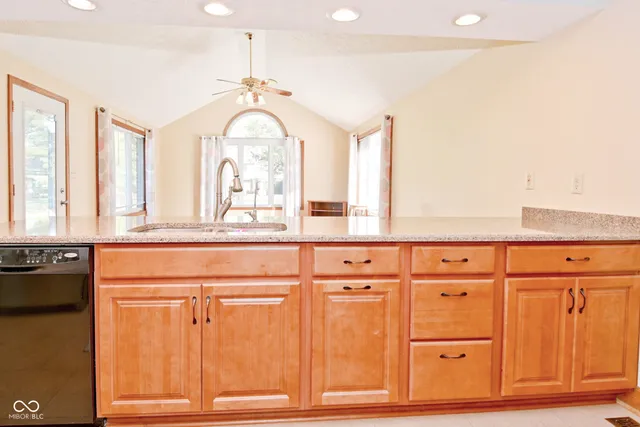 $399,900 | 7676 Amber Turn, Plainfield, IN 46168