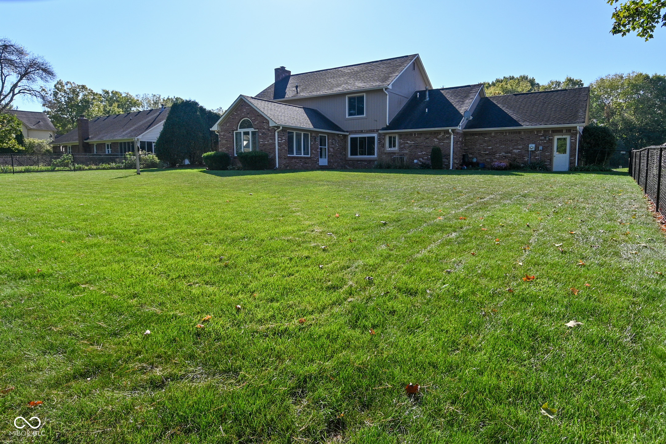 7676 Amber Turn Plainfield, IN 46168 - Photo 2 of 62