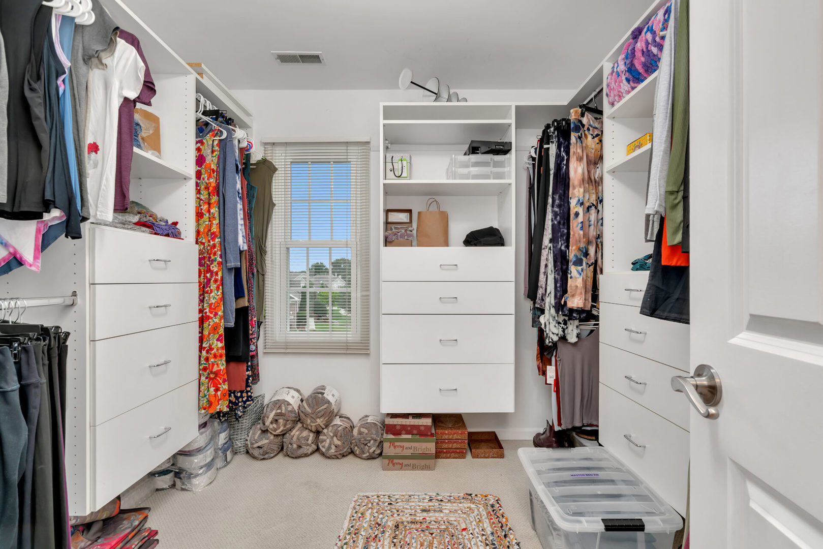 13265 Forest Ridge Drive Palos Heights, IL 60463 - Photo 10 of 12 a view of walk in closet