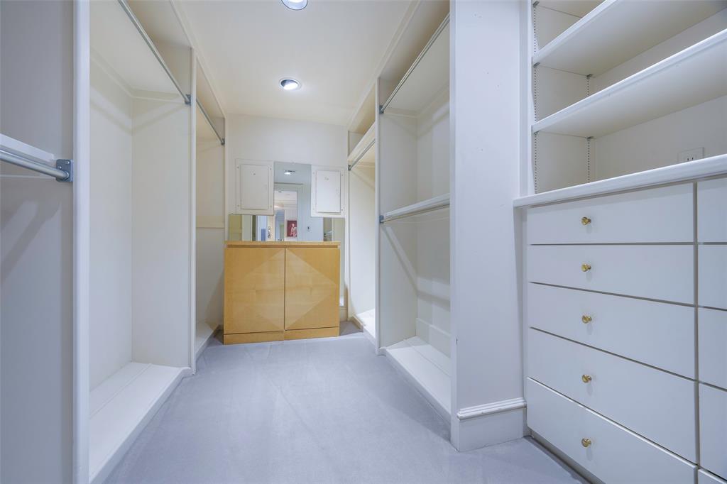 5200 Keller Springs Road, Unit 1534/36 Dallas, TX 75248 - Photo 21 of 35