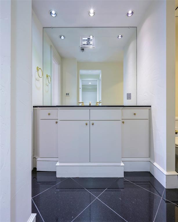 5200 Keller Springs Road, Unit 1534/36 Dallas, TX 75248 - Photo 22 of 35 a view of a hallway