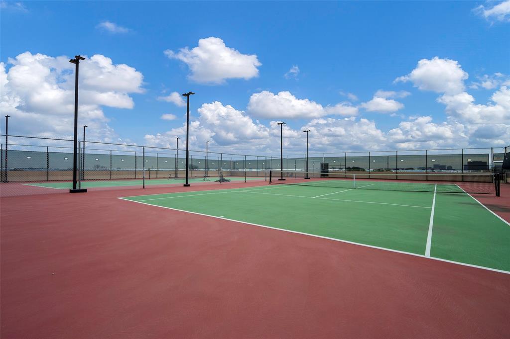 5200 Keller Springs Road, Unit 1534/36 Dallas, TX 75248 - Photo 30 of 35 a view of a park