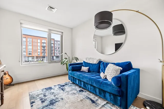 $1,149,000 | 45 Lewis Street, Unit 214, Boston, MA 02128