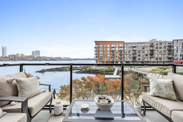 $1,149,000 | 45 Lewis Street, Unit 214, Boston, MA 02128
