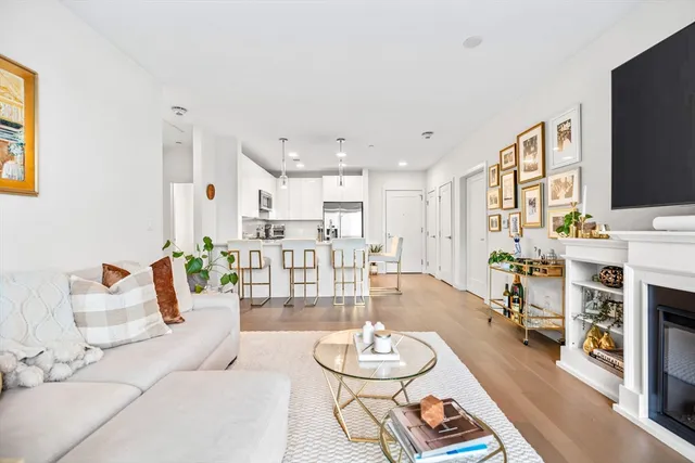 $1,149,000 | 45 Lewis Street, Unit 214, Boston, MA 02128