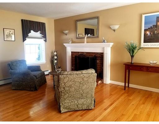 23 Easter Brook Road Lunenburg, MA 01462 - Photo 3 of 15 Gallery Image 3