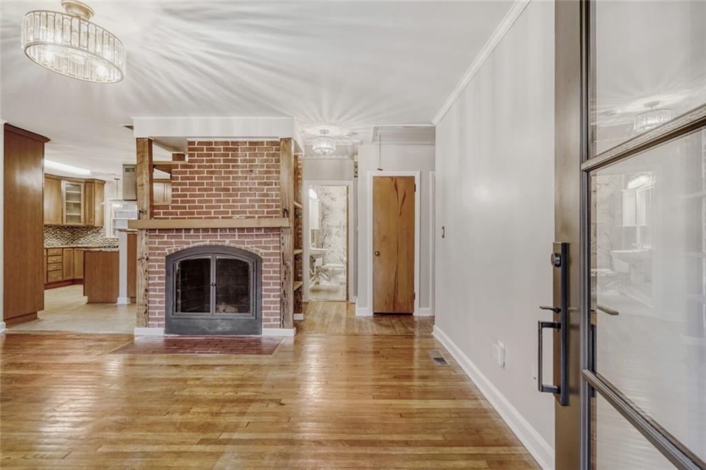 905 Milam Circle Clarkston, GA 30021 - Photo 6 of 33