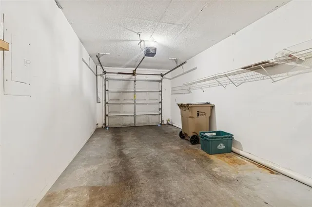 a view of a garage room